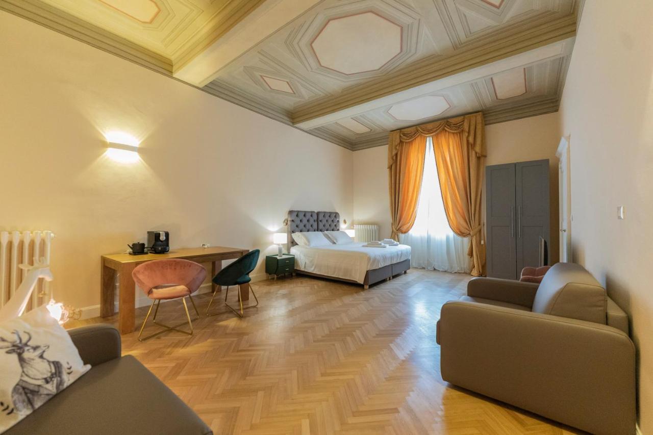 Aldrovandi Luxury Suites And Apartment Bologna Kültér fotó