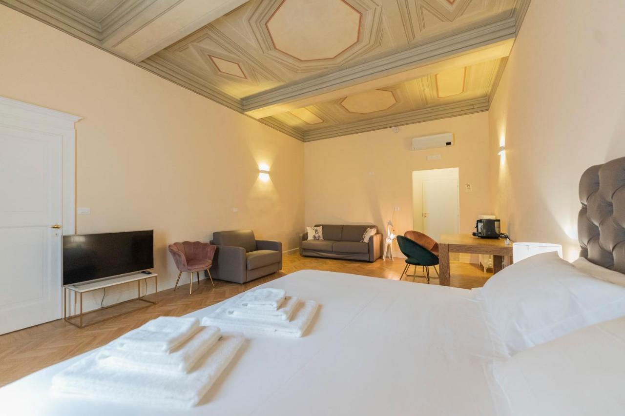 Aldrovandi Luxury Suites And Apartment Bologna Kültér fotó