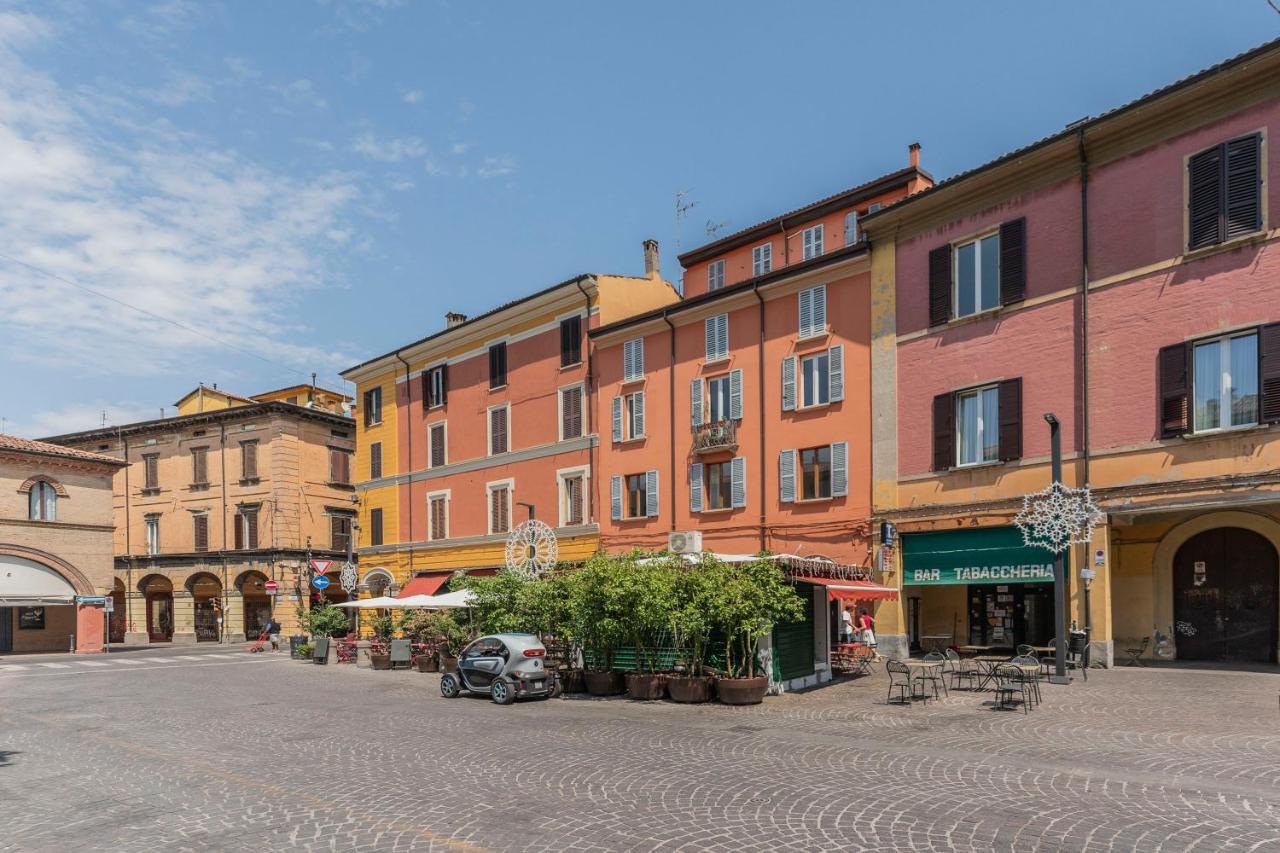 Aldrovandi Luxury Suites And Apartment Bologna Kültér fotó
