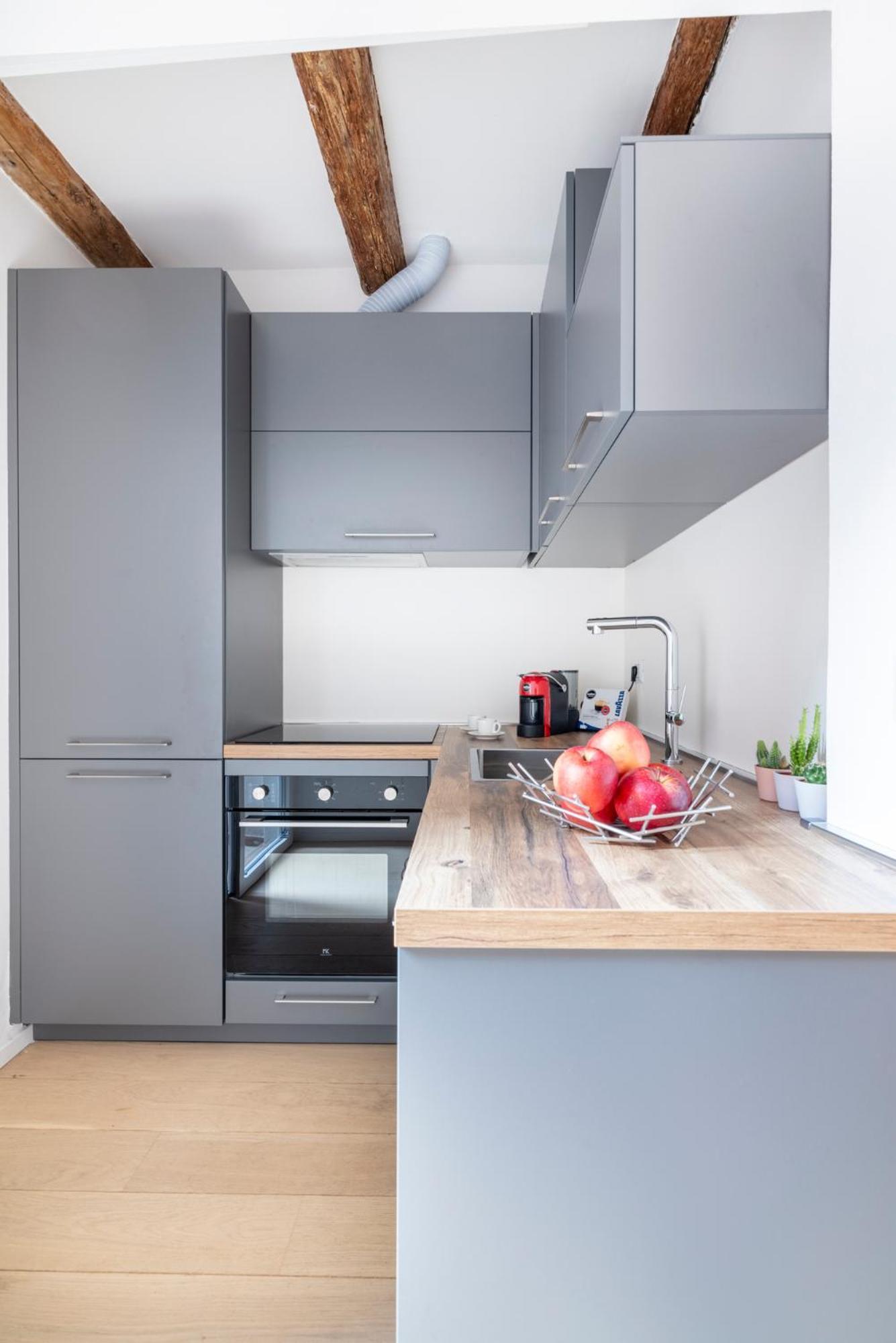 Aldrovandi Luxury Suites And Apartment Bologna Kültér fotó