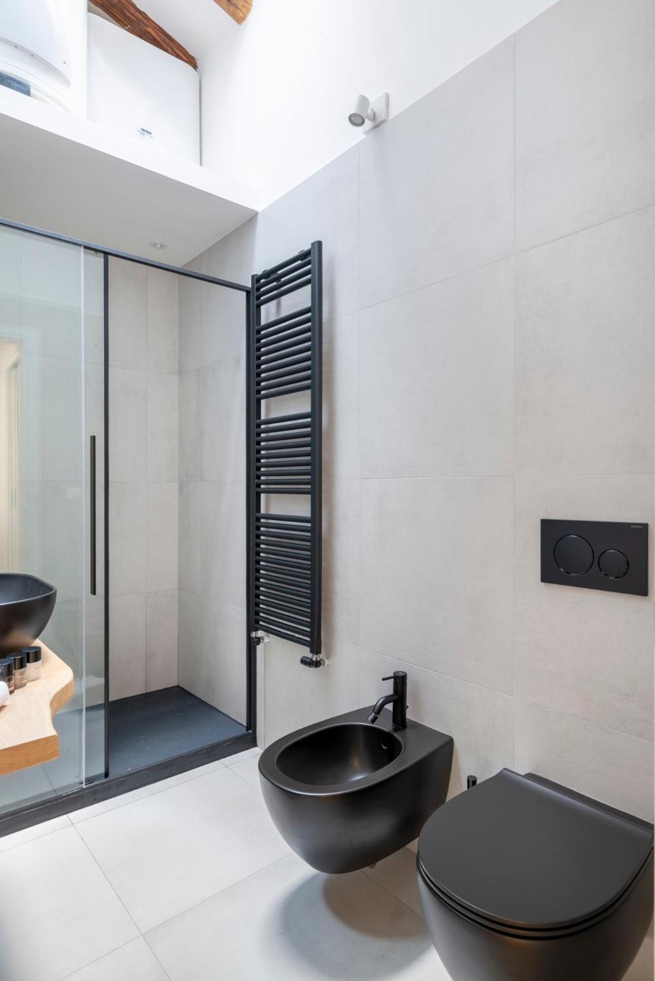 Aldrovandi Luxury Suites And Apartment Bologna Kültér fotó
