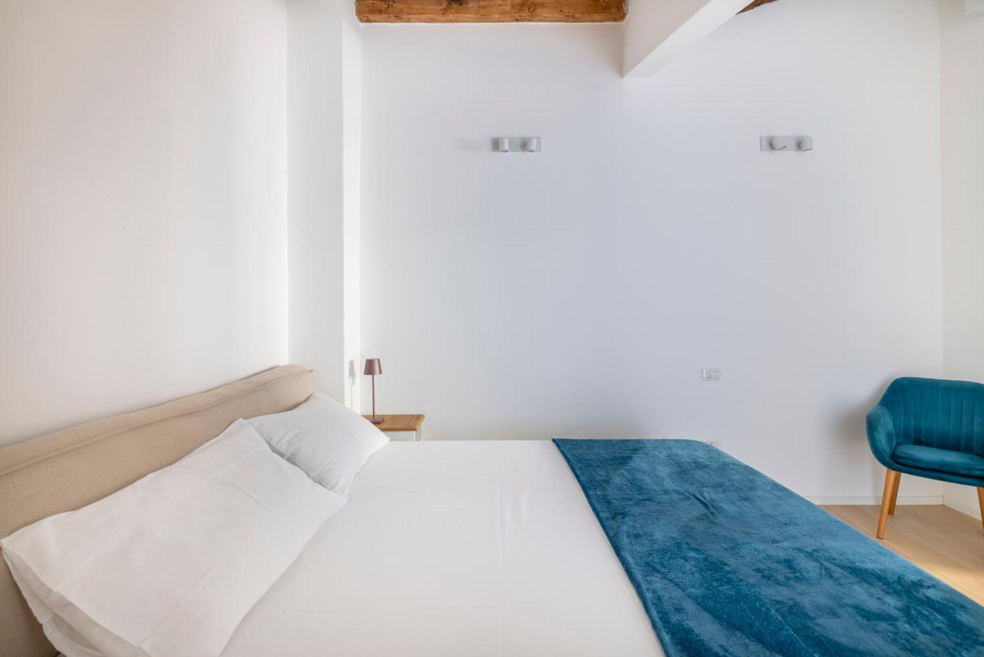 Aldrovandi Luxury Suites And Apartment Bologna Kültér fotó